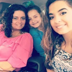 Meet your Posher, Hope